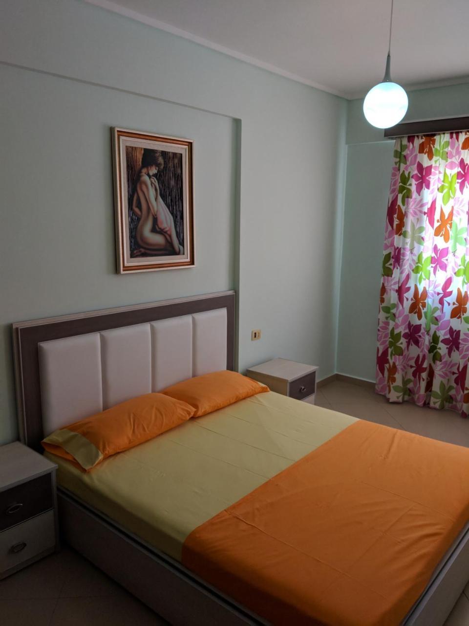 Seafront Apartment ซารานเดอ ภายนอก รูปภาพ